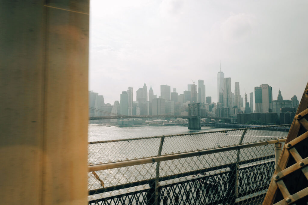 leica q typ 106 max wessely new york 2019 ubahn bruecke